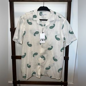 Zara trendy shirtsleeve button down